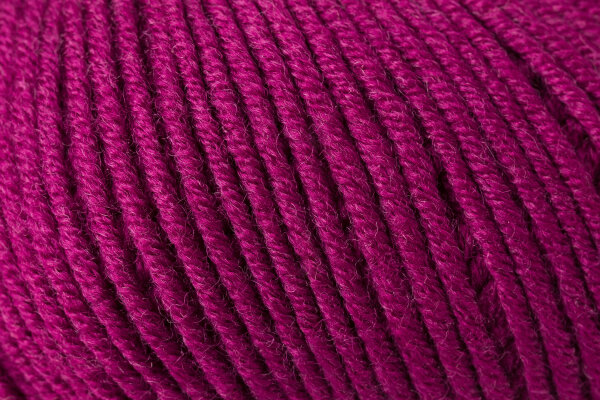 Schachenmayr Merino Extrafine 120 50g burgund