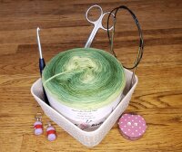 Optiwolle Farbverlaufsbobbel "grüner Spiegel"