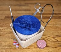 Optiwolle Uni-Bobbel enzian