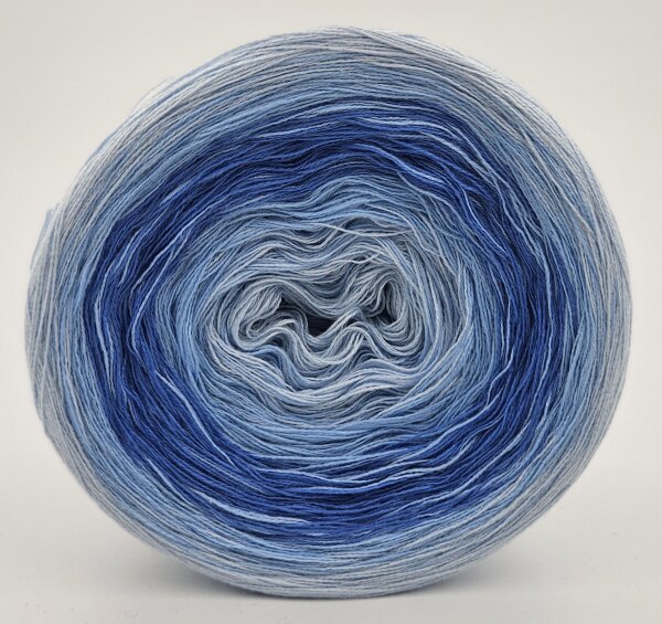 Optiwoole Farbverlaufsbobbel "hellblauer Spiegel"